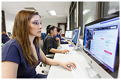 SEU students in computer lab